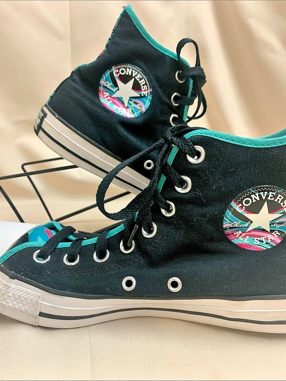 Converse Chuck Taylor All Star High Top Sneakers Black & Green US Men’s 7/ Women - Picture 2 of 7